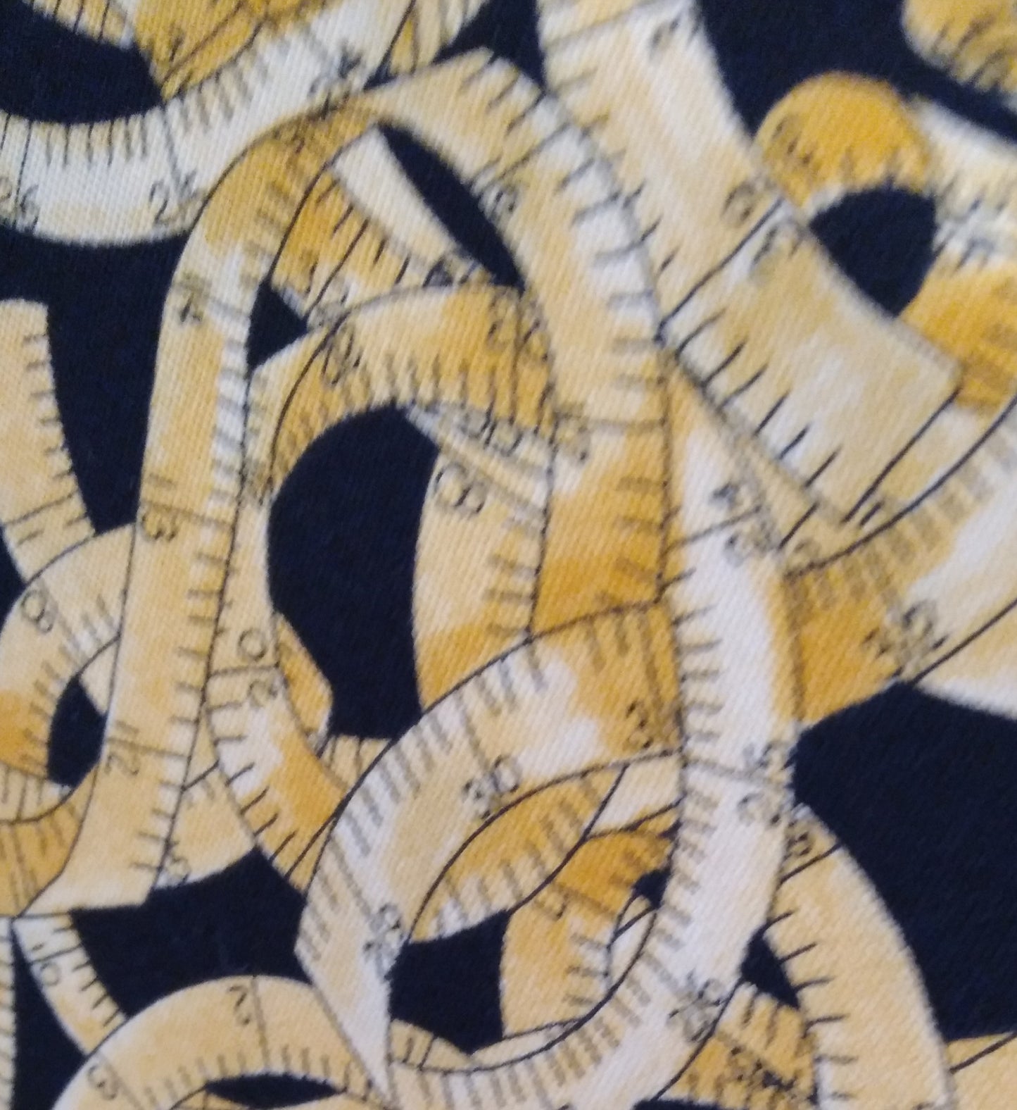 Loralie Designs Tape Tangle Black 692-536