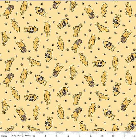 Riley Blake Designs Flannel Winnie the Pooh Toss Sunshine F17503-Sunshine